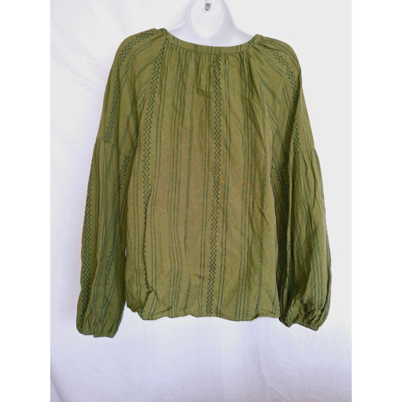 Crown & Ivy Green Size L peasant embroidered 100% cotton southwestern top - Picture 2 of 4
